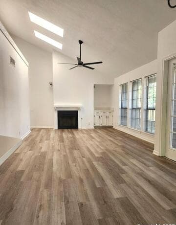 2-bedroom rental at 8611 Datapoint Dr Unit 44 in San Antonio, TX — photo 2