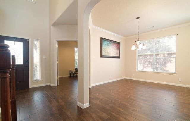 4-bedroom rental at 8918 Cordes in Helotes, TX — photo 5
