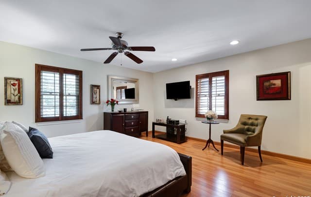 2-bedroom rental at 3678 Hidden Dr Unit 1804 in San Antonio, TX — photo 2