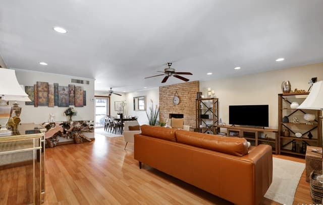 2-bedroom rental at 3678 Hidden Dr Unit 1804 in San Antonio, TX — photo 5