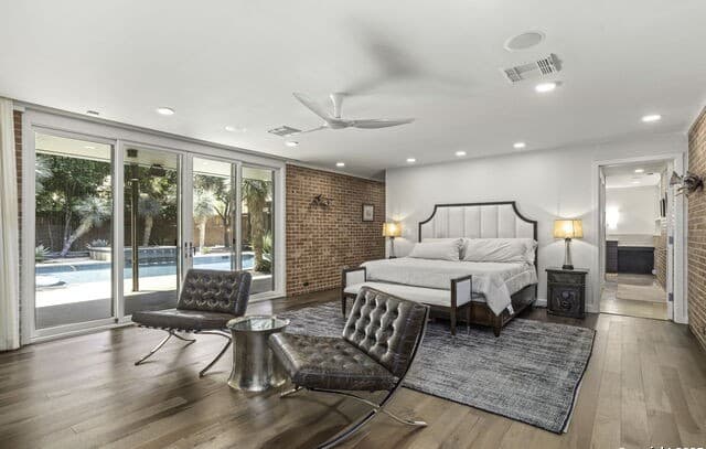 5-bedroom rental at 108 Schreiner Pl in San Antonio, TX — photo 2
