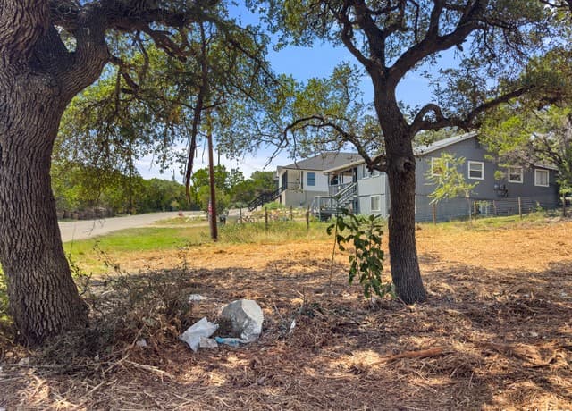 rental at 1107 High Point in Spring Branch, TX — photo 4