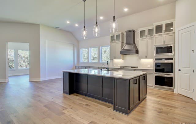 4-bedroom rental at 20234 Portico Run in San Antonio, TX — photo 2