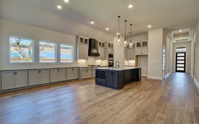 4-bedroom rental at 20234 Portico Run in San Antonio, TX — photo 3
