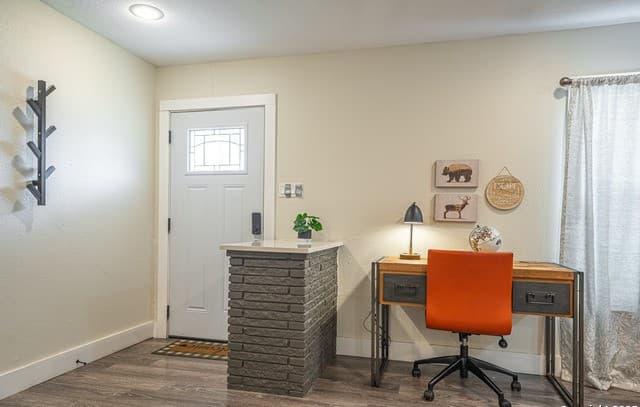 3-bedroom rental at 371 Sprucewood Ln in San Antonio, TX — photo 4