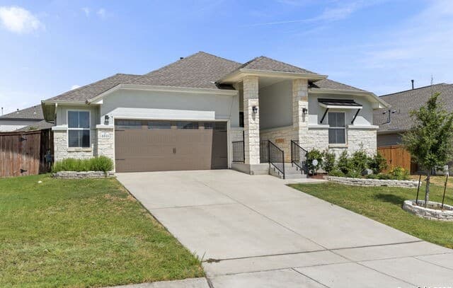 4-bedroom rental at 6533 Crockett Cv in Schertz, TX — photo 1