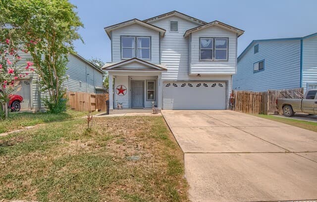 4-bedroom rental at 3652 Honey Mdw in San Antonio, TX — photo 2