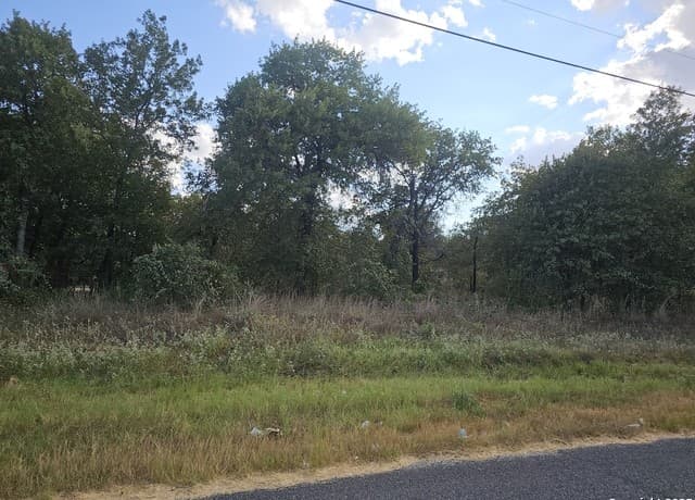 rental at 1618 Kerr Cir in San Antonio, TX — photo 2