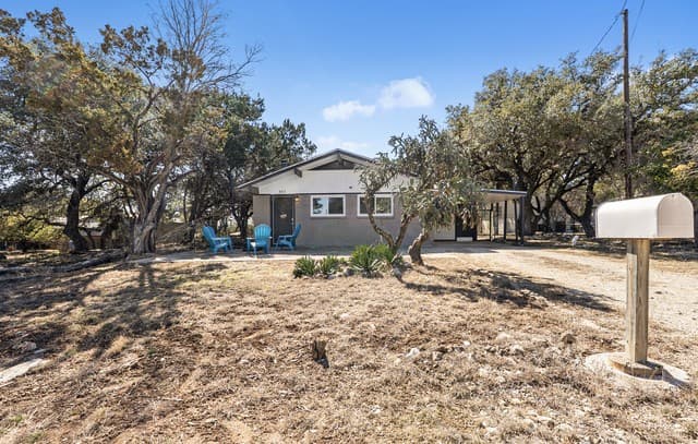 Home for sale at 1081 English Hollow in Bandera, TX — photo 2