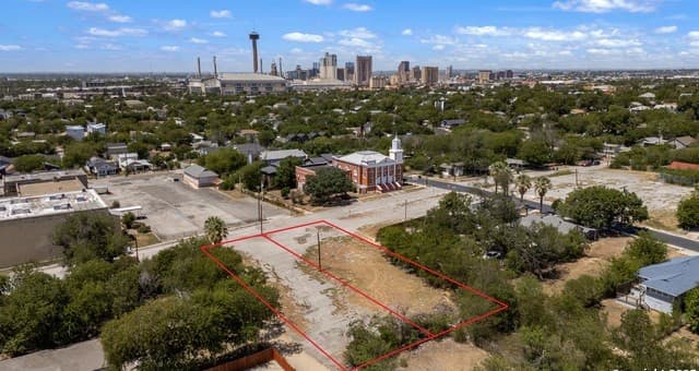 rental at 618 Piedmont in San Antonio, TX — photo 3