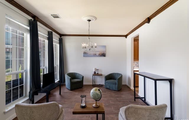 4-bedroom rental at 100 Green Stone in Cibolo, TX — photo 5