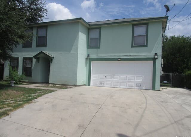 3-bedroom rental at 2442 Christian in San Antonio, TX — photo 1