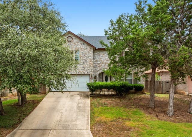 4-bedroom rental at 4710 Irish Oak in San Antonio, TX — photo 1