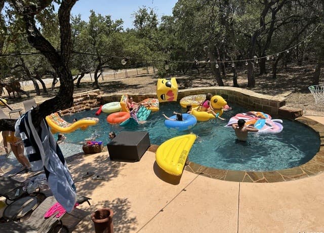 rental at 531 Dresden Wood in Boerne, TX — photo 5