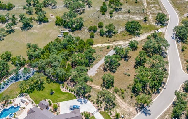 rental at LOT 14 Barreal in San Antonio, TX — photo 2