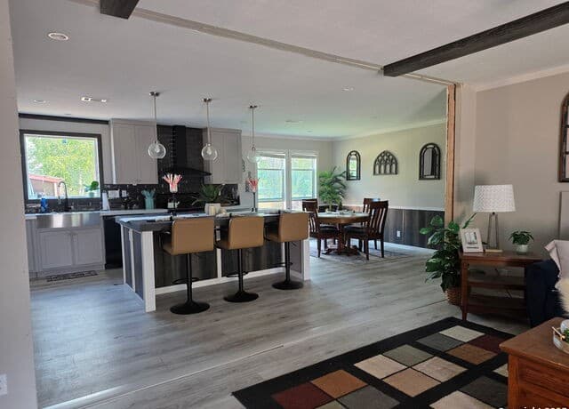 4-bedroom rental at 625 Avenue D in Poteet, TX — photo 2