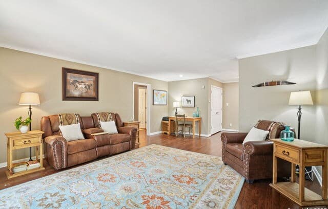 2-bedroom rental at 100 Lorenz Unit 1204 in San Antonio, TX — photo 1