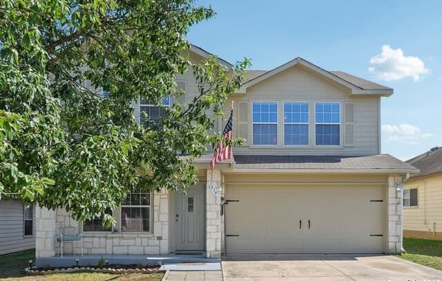 4-bedroom rental at 3839 Torey Mesquite in San Antonio, TX — photo 2