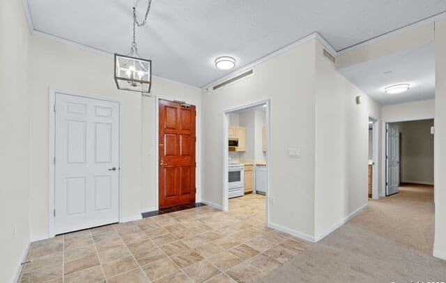 2-bedroom rental at 1 Towers Park Ln Unit 402 in San Antonio, TX — photo 3