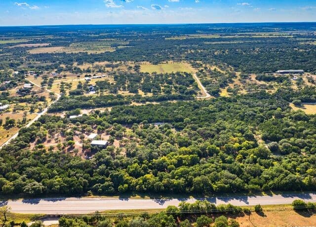 Home for sale at 110 Moellering in Fredericksburg, TX — photo 4