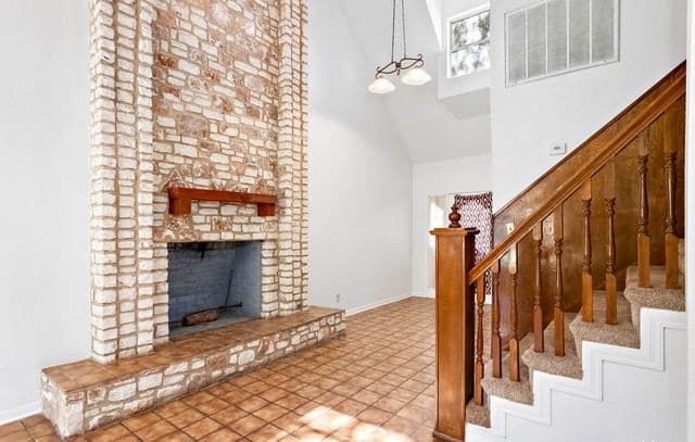 3-bedroom rental at 4018 Meeks Ave in San Antonio, TX — photo 4