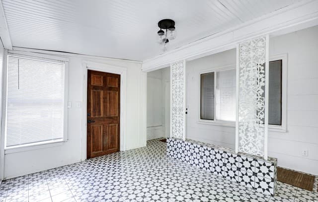 rental at 501 Westwood in San Antonio, TX — photo 3