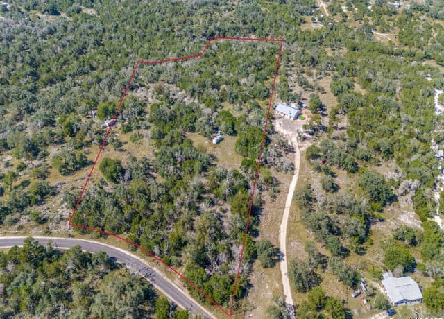 rental at 112 Ulmus in Fredericksburg, TX — photo 5