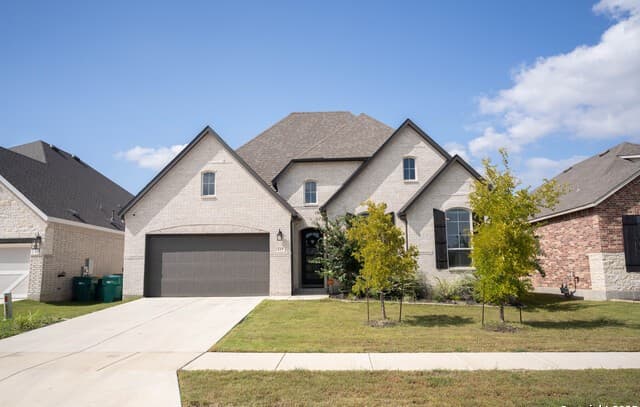 3-bedroom rental at 119 Huntwick Dr in Boerne, TX — photo 1