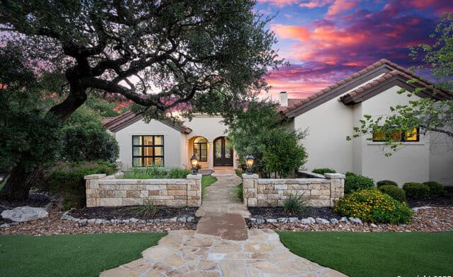 4-bedroom rental at 179 Riverwood in Boerne, TX — photo 3