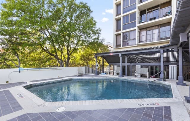 2-bedroom rental at 7701 Wurzbach Unit 1701 in San Antonio, TX — photo 3
