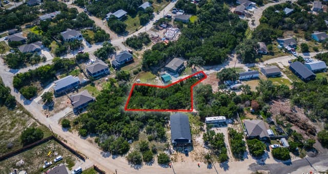 home for sale at 1121 Sleepy Hollow in Spring Branch TX