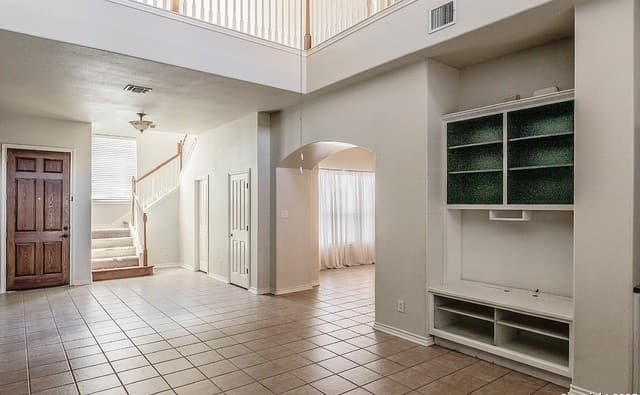 2-bedroom rental at 22215 Sausalito Ct in San Antonio, TX — photo 5
