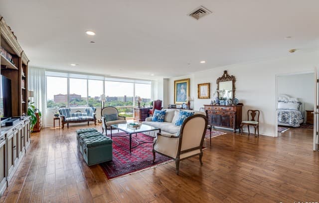 2-bedroom rental at 200 Patterson Ave. Unit 610 in San Antonio, TX — photo 4