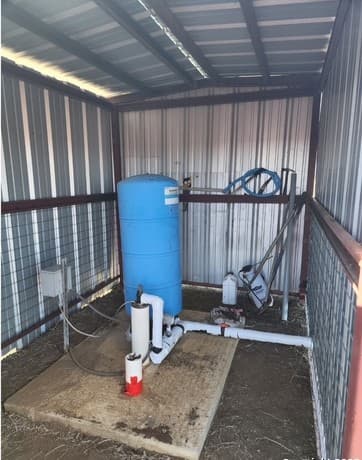 rental at 420 Cr 137 in Floresville, TX — photo 4