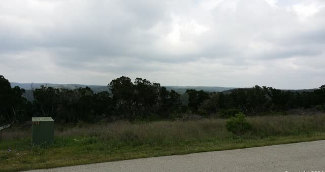 rental at 220 Private Road 1717 in Mico, TX — photo 2