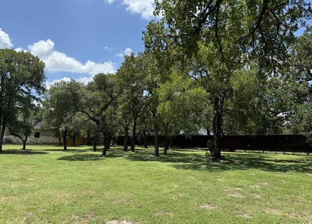 rental at 506 Carriage House in Spring Branch, TX — photo 1