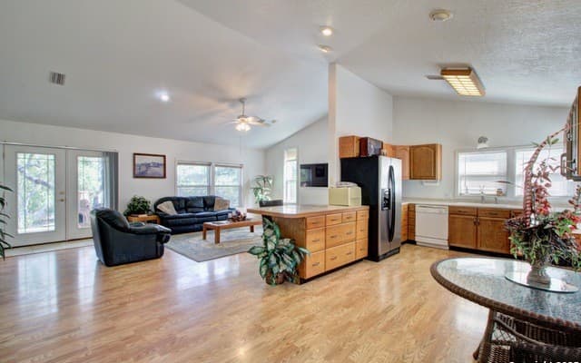 Home for sale at 6248 Yorkshire in Spring Branch, TX — photo 2