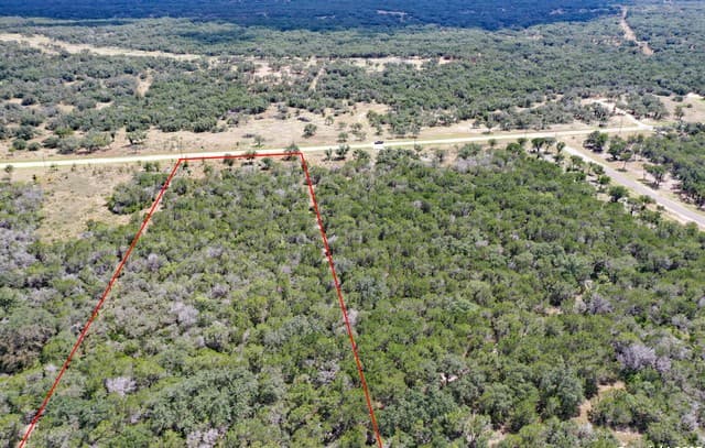 rental at LOT 174 Grand Oaks in Hondo, TX — photo 5