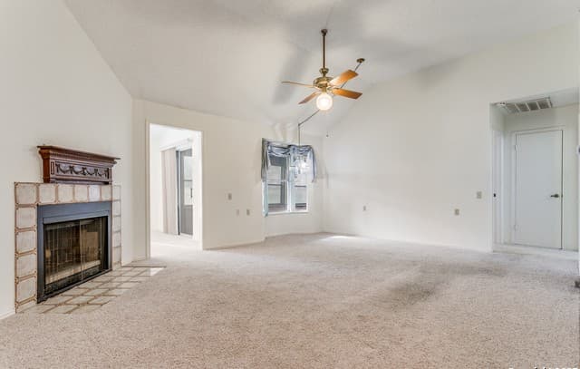 2-bedroom rental at 3629 Fox Run in Schertz, TX — photo 4