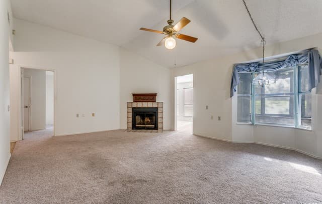 2-bedroom rental at 3629 Fox Run in Schertz, TX — photo 5