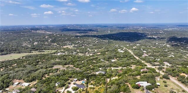 rental at 8009 Kenilworth in Spring Branch, TX — photo 3