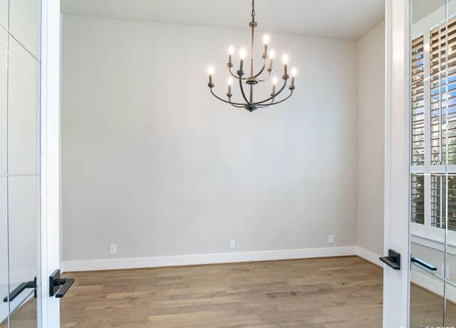 4-bedroom rental at 2129 Glendon Drive in San Antonio, TX — photo 4