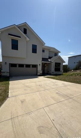 5-bedroom rental at 23438 N Seven Winds in San Antonio, TX — photo 2