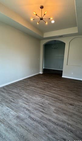 5-bedroom rental at 23438 N Seven Winds in San Antonio, TX — photo 4