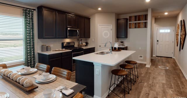 4-bedroom rental at 11586 Cottage Point in San Antonio, TX — photo 2