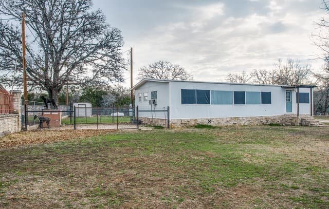 3-bedroom rental at 710 Fifth in Comfort, TX — photo 1
