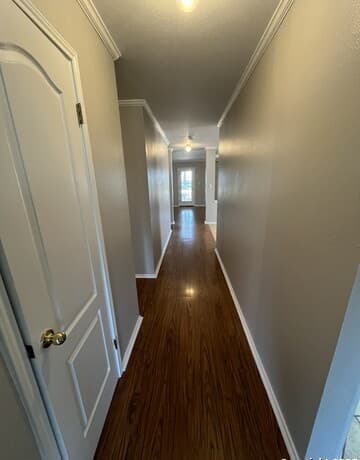 3-bedroom rental at 15711 Knollcircle in San Antonio, TX — photo 3