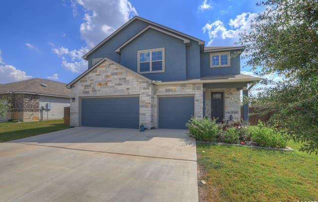 Home for sale at 412 Sika Way in Schertz, TX — photo 4
