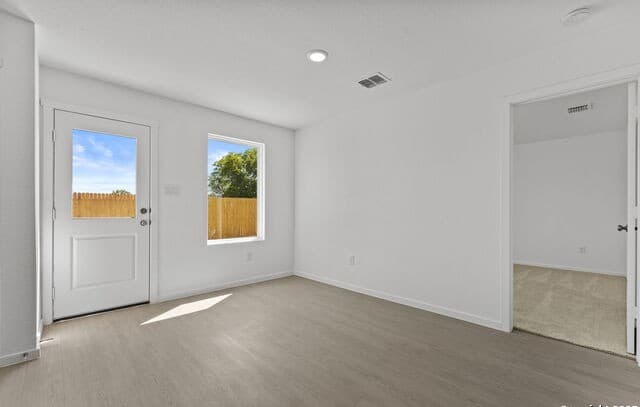 3-bedroom rental at 7307 Nessie Trails in San Antonio, TX — photo 5