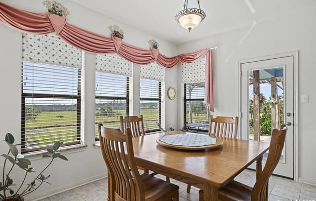 3-bedroom rental at 564 Gypsum Mine Road in Fredericksburg, TX — photo 5